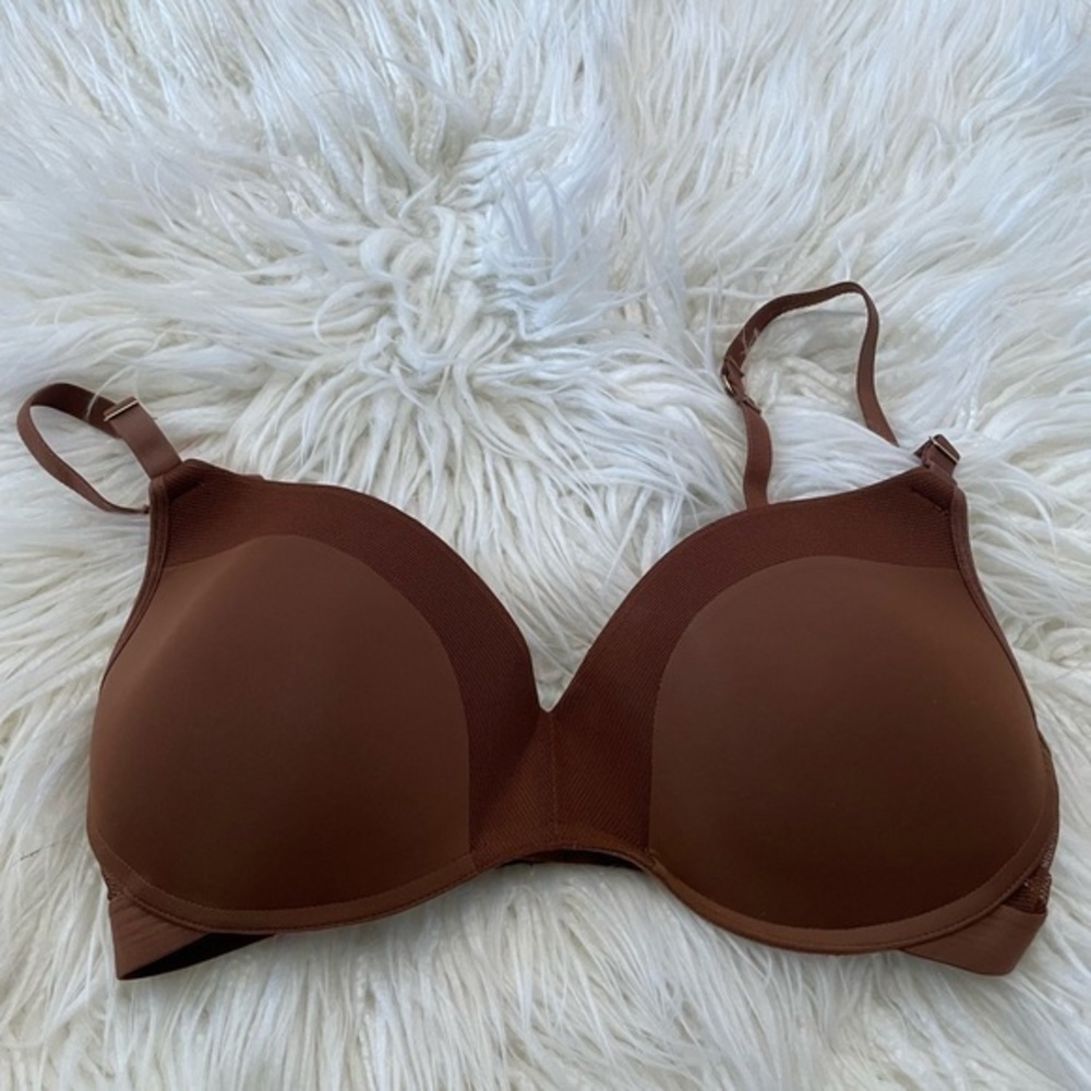 Lively brown mesh wireless‎ molded cup bra size 36DD